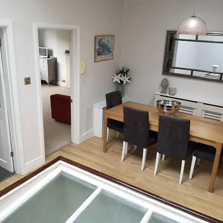 Daire Spacious And Homely 3 Bedroom Clifton Flat Bristol