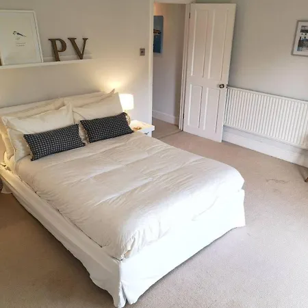 Spacious And Homely 3 Bedroom Clifton Flat * 布里斯托